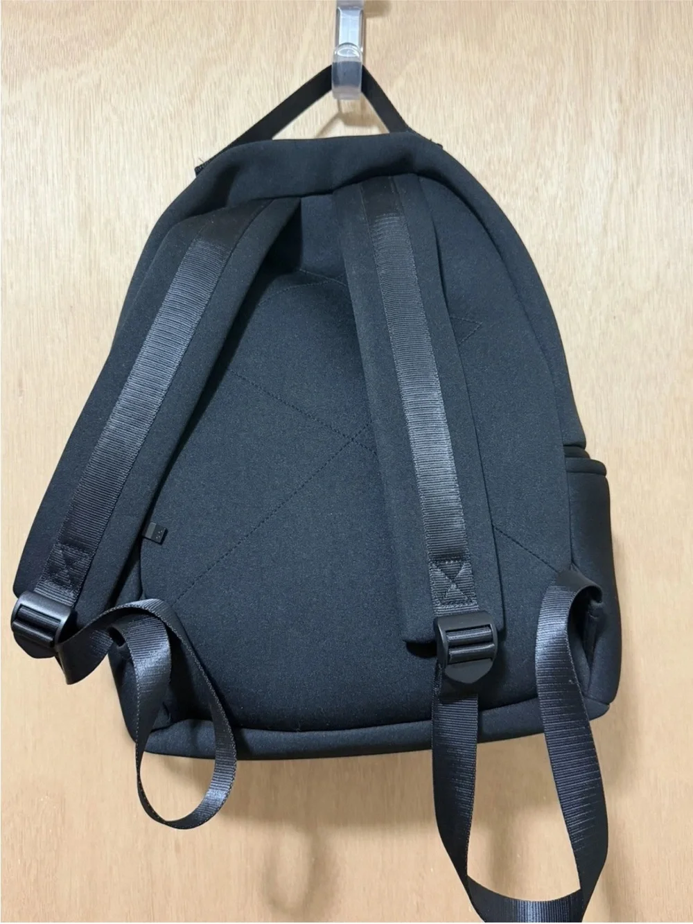 Alo Yoga Stow Backpack Black Neoprene Excellent Condition No Detachable Pouch